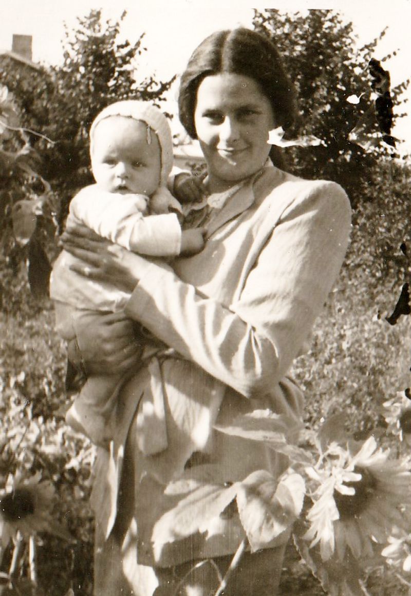 © Elisa Osols - My grandmother and my father as a baby, Latvia, circa 1943