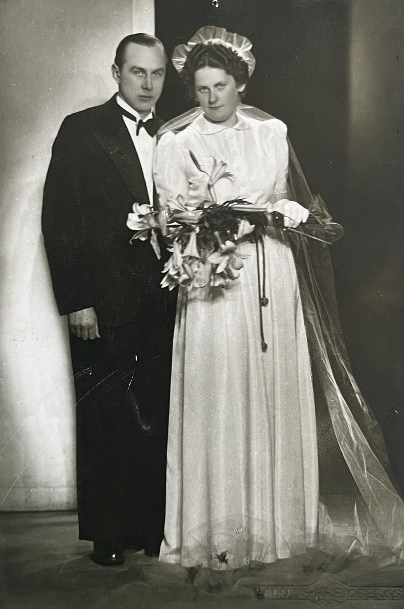 © Elisa Osols - My Latvian grandparents' wedding, circa 1942