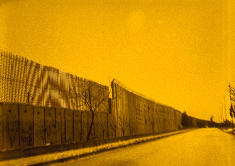 © Orianne Ciantar Olive - The wall all along Kfar Kila.