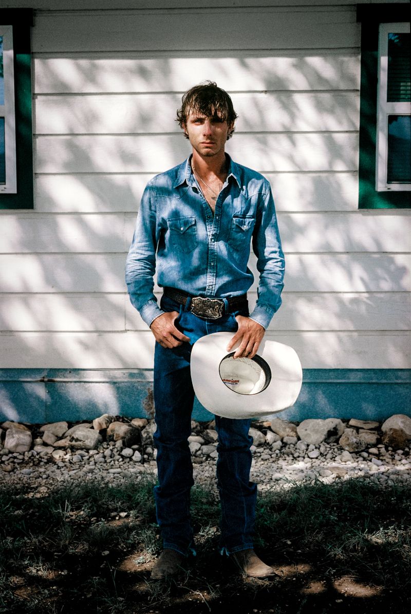 © Alex Bex - Riley at noon, Hondo, Texas, 2025.