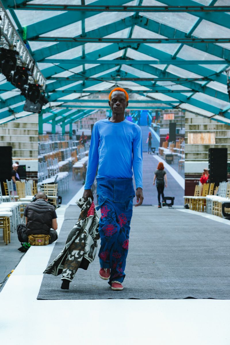 © Camo Delgado Aguilera - JEan Leading the runway