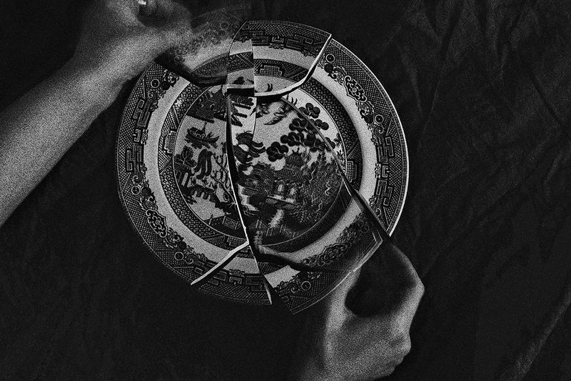 © Sveta Kaverina - Image from the Fly in Amber photography project