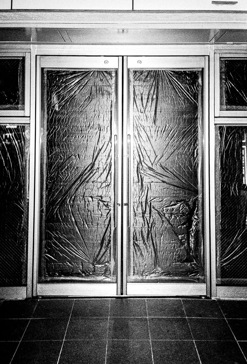 © Paweł Jaśkiewicz - Image from the TOKYO photography project