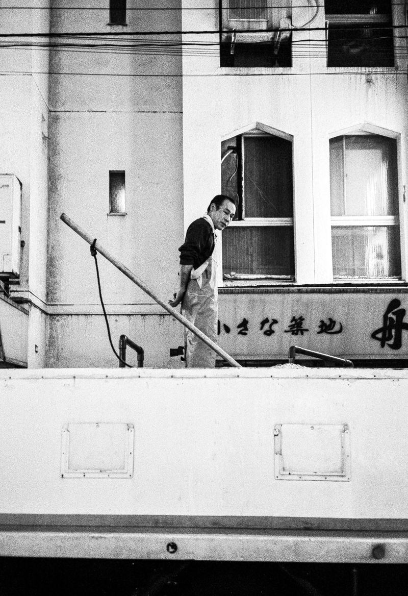 © Paweł Jaśkiewicz - Image from the TOKYO photography project