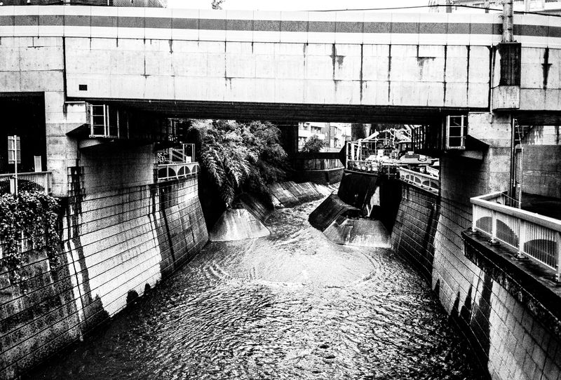 © Paweł Jaśkiewicz - Image from the TOKYO photography project