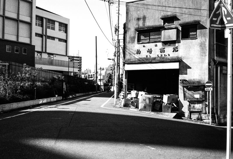 © Paweł Jaśkiewicz - Image from the TOKYO photography project