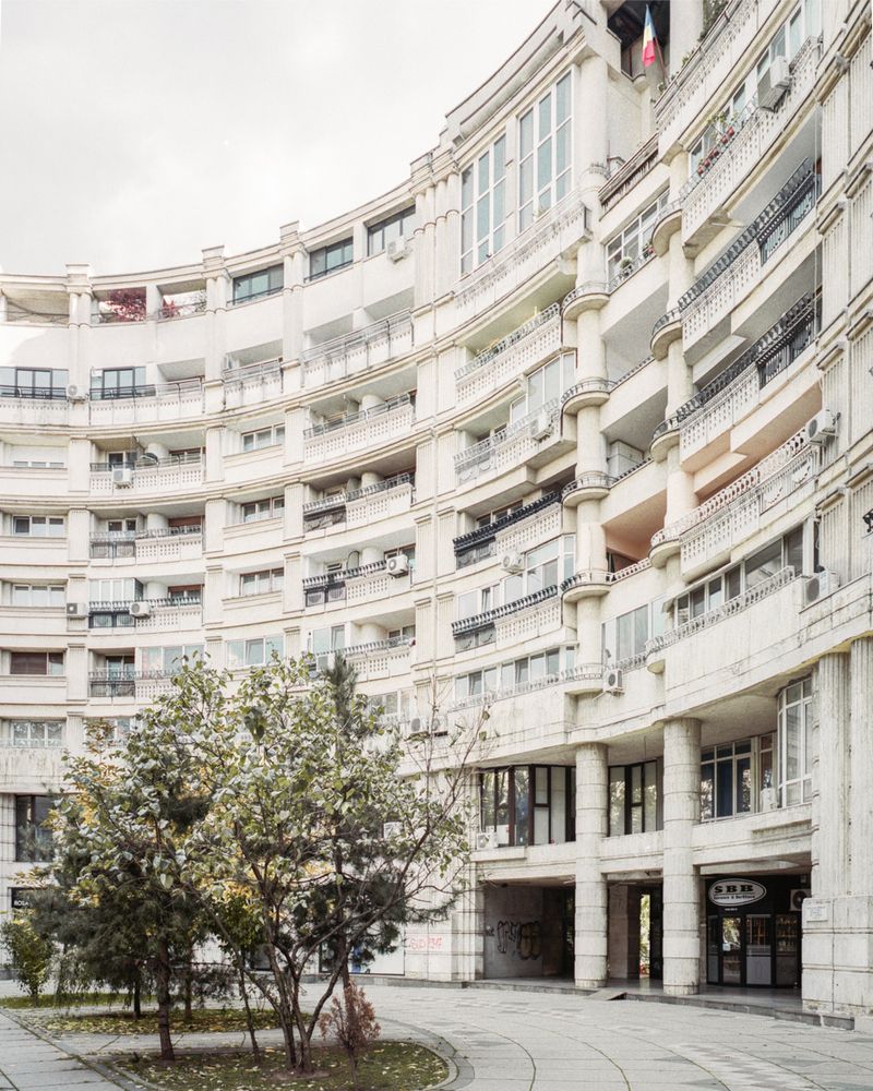 © Paweł Jaśkiewicz - Image from the Serene urbanism photography project