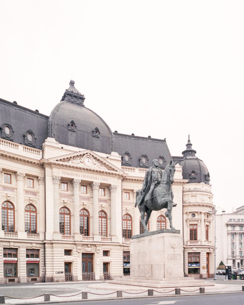 © Paweł Jaśkiewicz - Image from the Serene urbanism photography project