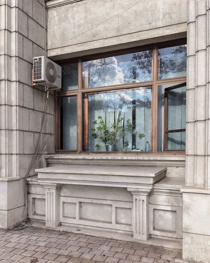 © Paweł Jaśkiewicz - Image from the Serene urbanism photography project