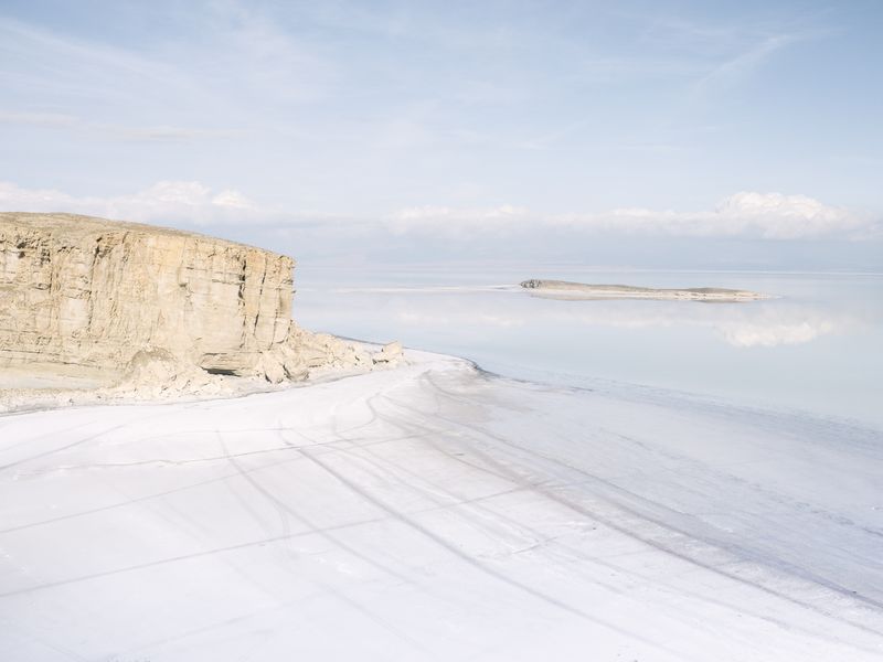 © Maximilian Mann - Image from the Fading Flamingos photography project