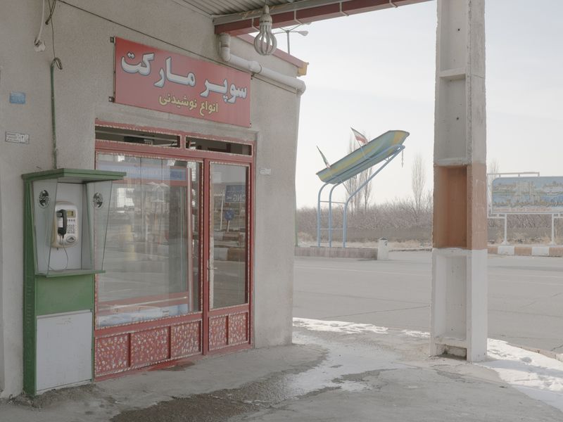 © Maximilian Mann - Image from the Fading Flamingos photography project
