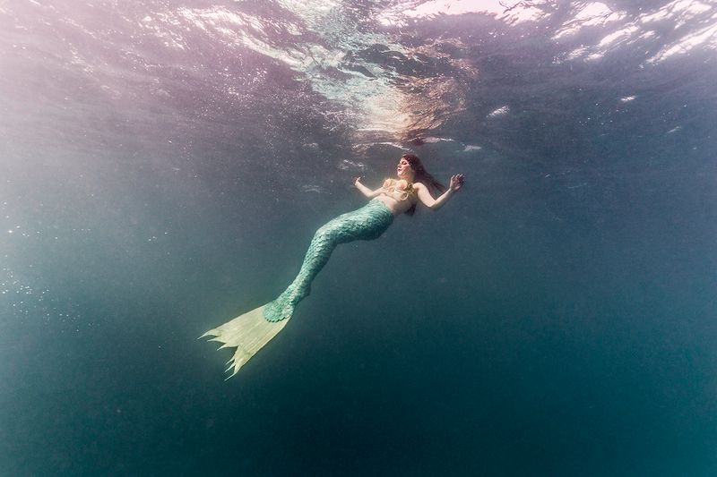 © Elisa Maenhout - Image from the Her mind swims at a depth most would drown in photography project