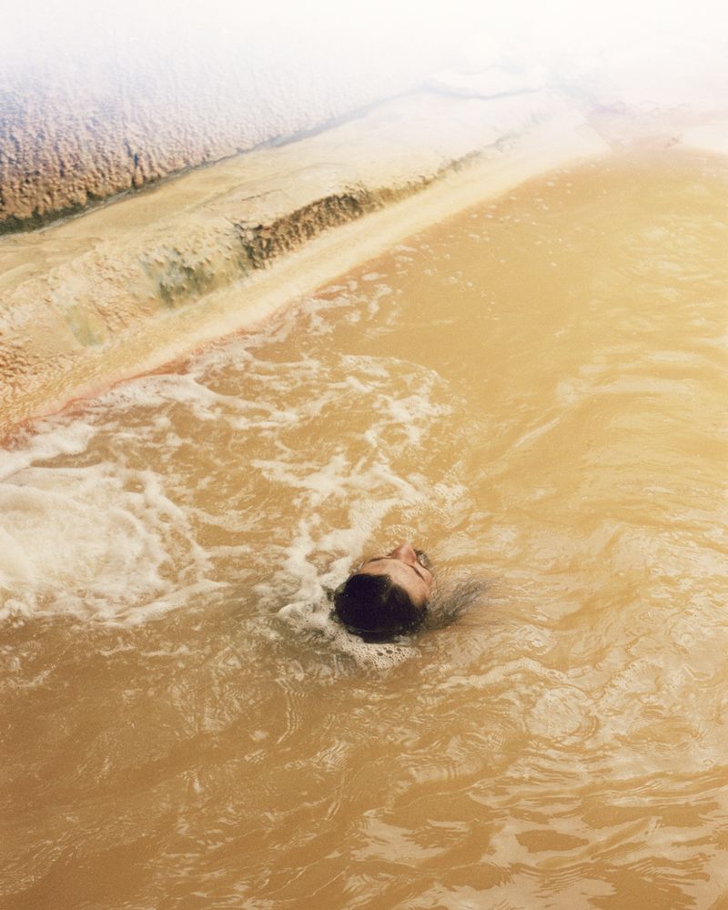 © Rebecca Topakian - Image from the Dame Gulizar and Other Love Stories photography project