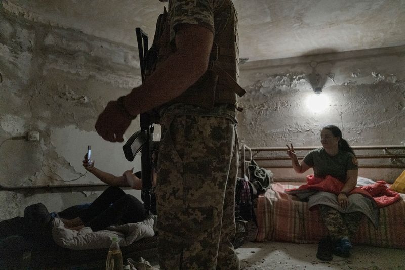 © Małgorzata Smieszek - Volunteer Julia and her friend Nastia take a souvenir selfie. They haven't seen each other for several months.