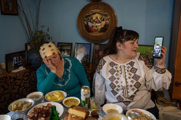 © Małgorzata Smieszek - Image from the The price of patriotism photography project