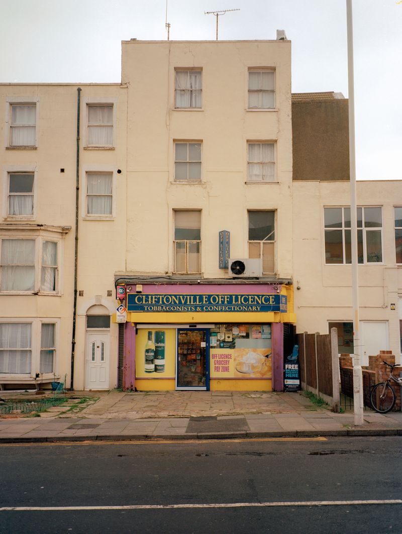 © Tia Liu - Image from the British Seaside Towns photography project