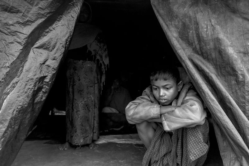 © Larry Louie - Image from the Stolen Childhood photography project