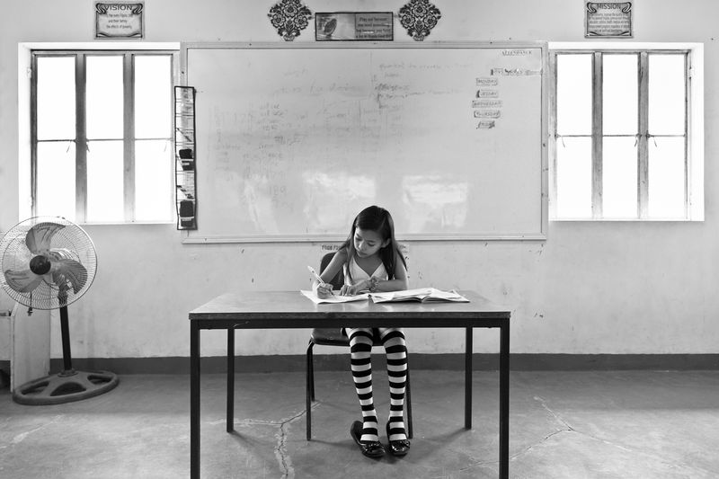 © Larry Louie - Image from the Stolen Childhood photography project