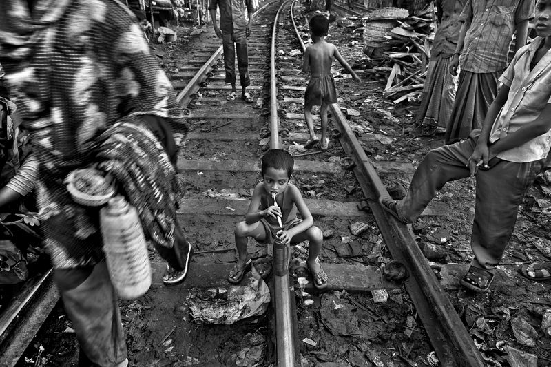 © Larry Louie - Image from the Stolen Childhood photography project