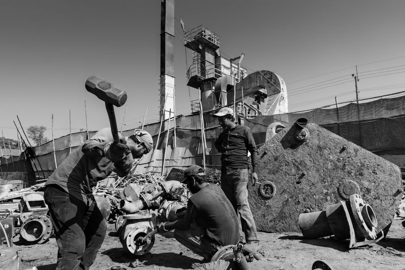 © Larry Louie - Image from the Ship Breaking - The World's Most Dangerous Job photography project