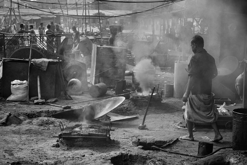 © Larry Louie - Image from the Ship Breaking - The World's Most Dangerous Job photography project