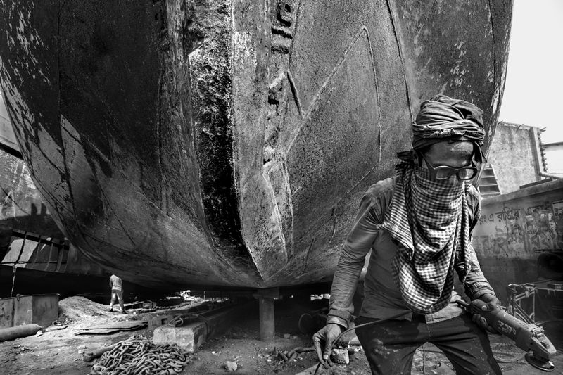 © Larry Louie - Image from the Ship Breaking - The World's Most Dangerous Job photography project