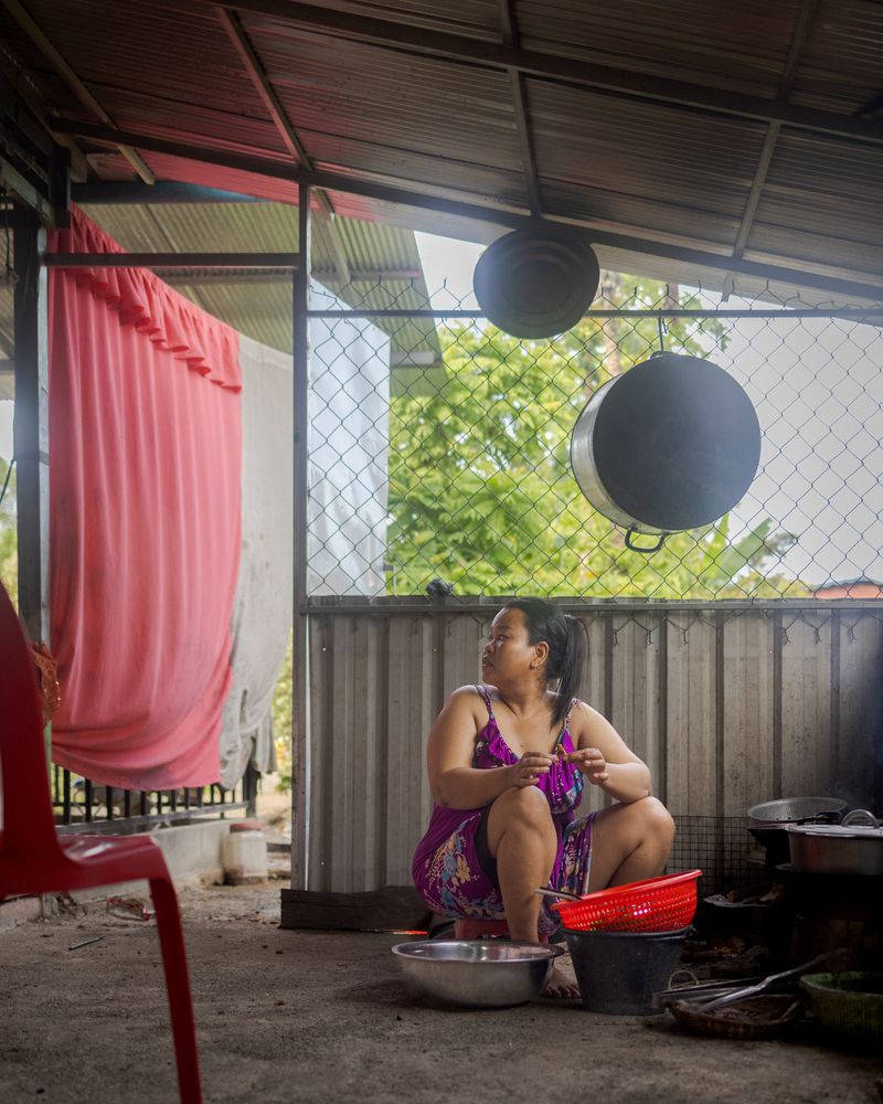 © Ponita Keo - Image from the Beauty and the Pigs photography project