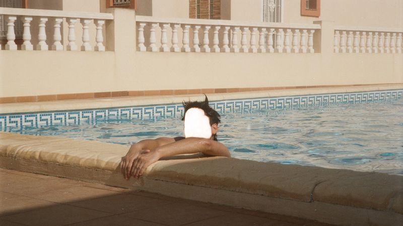 © Ana Kati - Image from the Faceless Summer en el Mediterráneo photography project