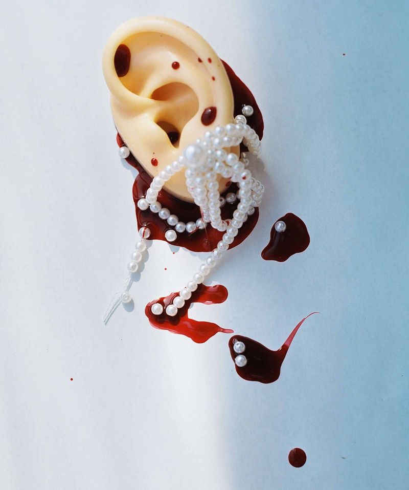 © Willian Zou - Pearl, Peril