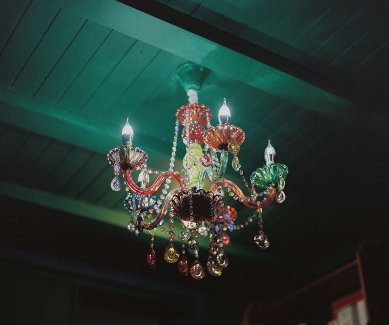 © Willian Zou - Chandelier
