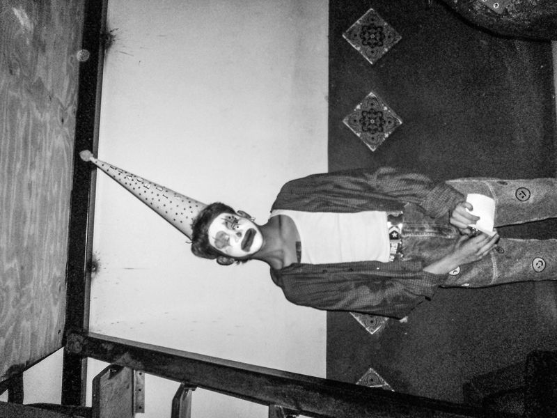 © Luiza Kons - Image from the When we close our eyes and ask: what is love? photography project