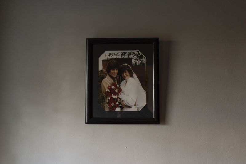 © Paulo Nunes dos Santos - Image from the The Cure: Faith healing in Ireland photography project