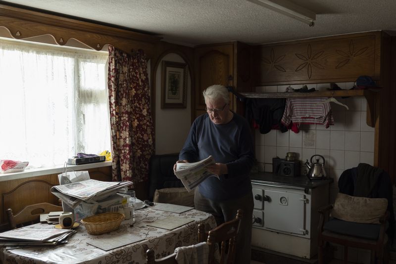 © Paulo Nunes dos Santos - Image from the The Cure: Faith healing in Ireland photography project