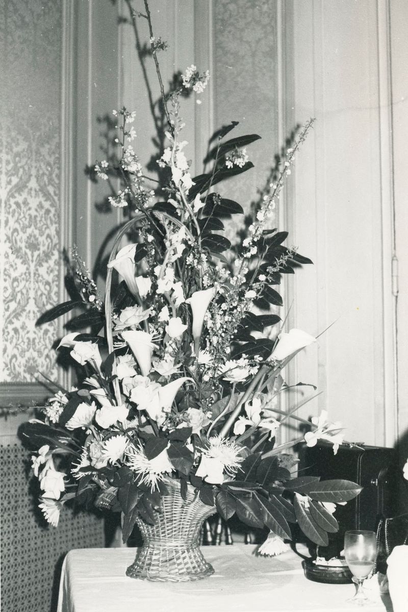 © Julie Delabarre - Image from the À mettre dans mon cercueil ou à brûler photography project