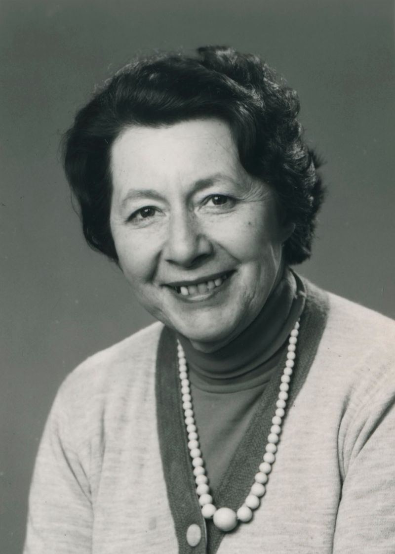 © Julie Delabarre - Image from the À mettre dans mon cercueil ou à brûler photography project