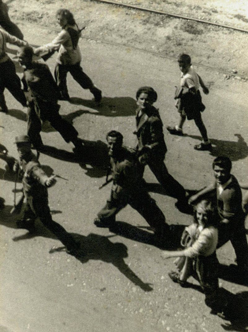 © Manu Gruber - Photo Credit: Casa della Resistenza di Verbania, Centro di documentazione