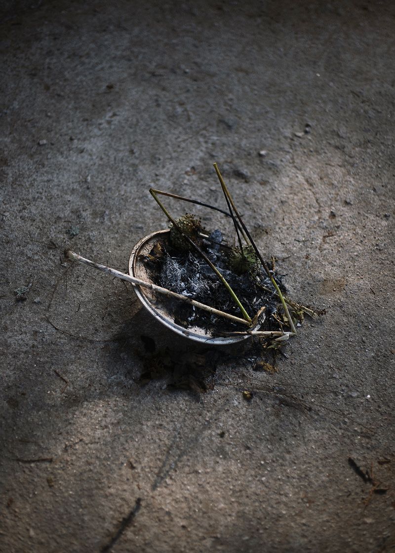 © Joana Dionísio - Image from the A world that speaks in your ear photography project