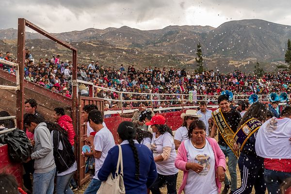 © Iuri Moradillo - Image from the Pukllay photography project