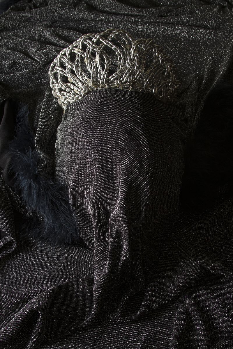 © Nelson Morales - Image from the The hidden side of the Queen photography project