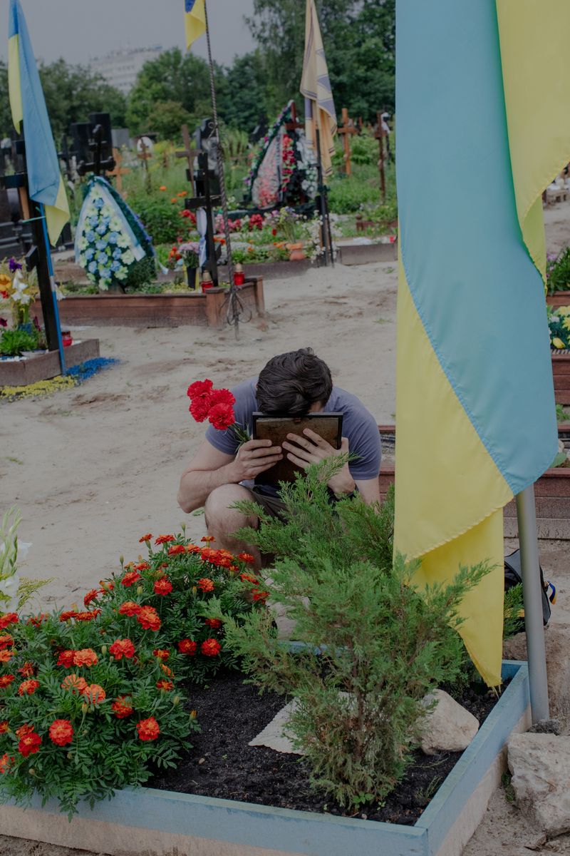 © Natalie Keyssar - Image from the Ukrainian Love Letters photography project