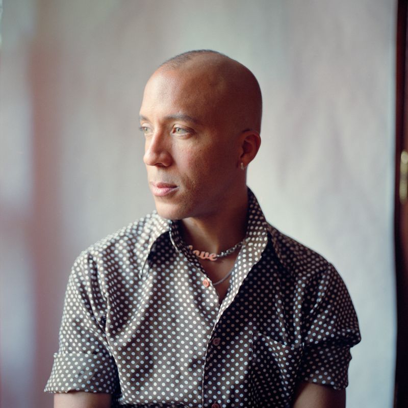 © Lia  Darjes - Image from the Being Queer. Feeling Muslim. photography project