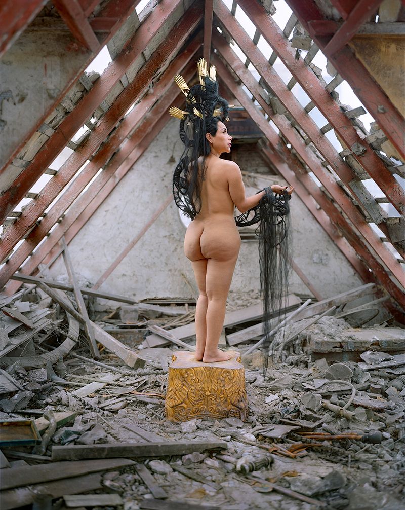 © Juan Jose Barboza-Gubo and Andrew Mroczek - Image from the Virgenes de la puerta photography project