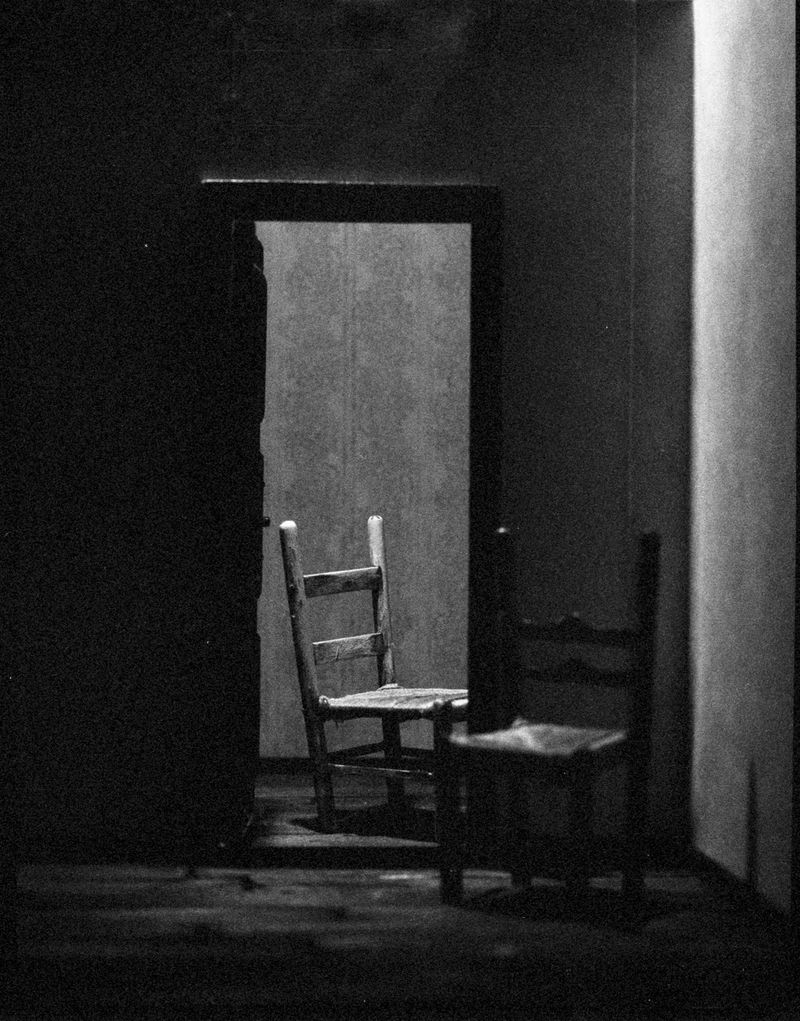 © Ana Lorente - Image from the Si las paredes callaran (If walls were silent) photography project
