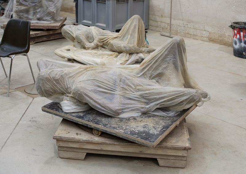 Assaf Hinden, Studio (Slaves), Antwerp, 2020-1, photography, archival pigment print, 95x120 cm