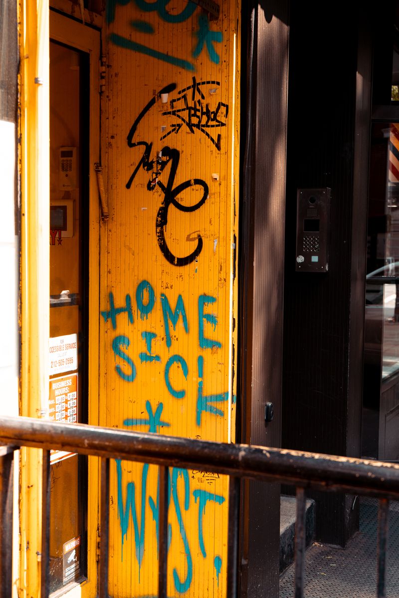 © Alice Cipriano - Image from the street melancholy photography project