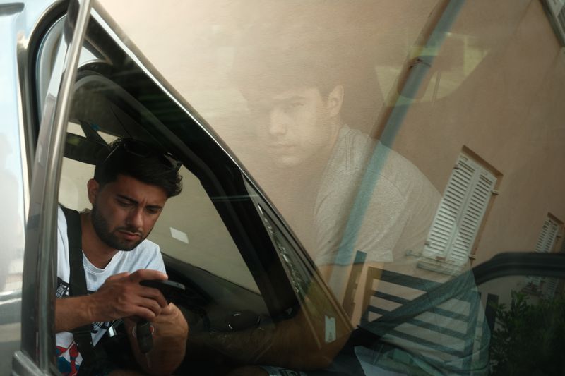 © Matteo De Petris - Image from the Ai Margini photography project