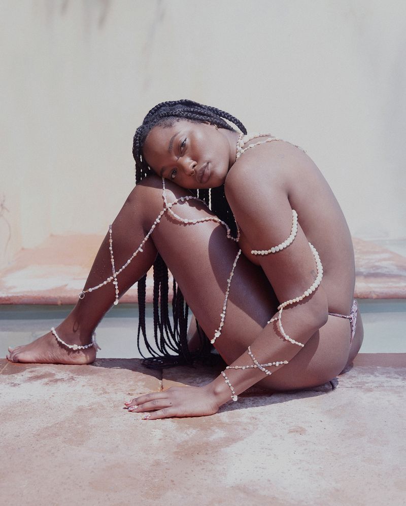 © VIRIDIANA - Image from the THE BODY WE INHABIT photography project