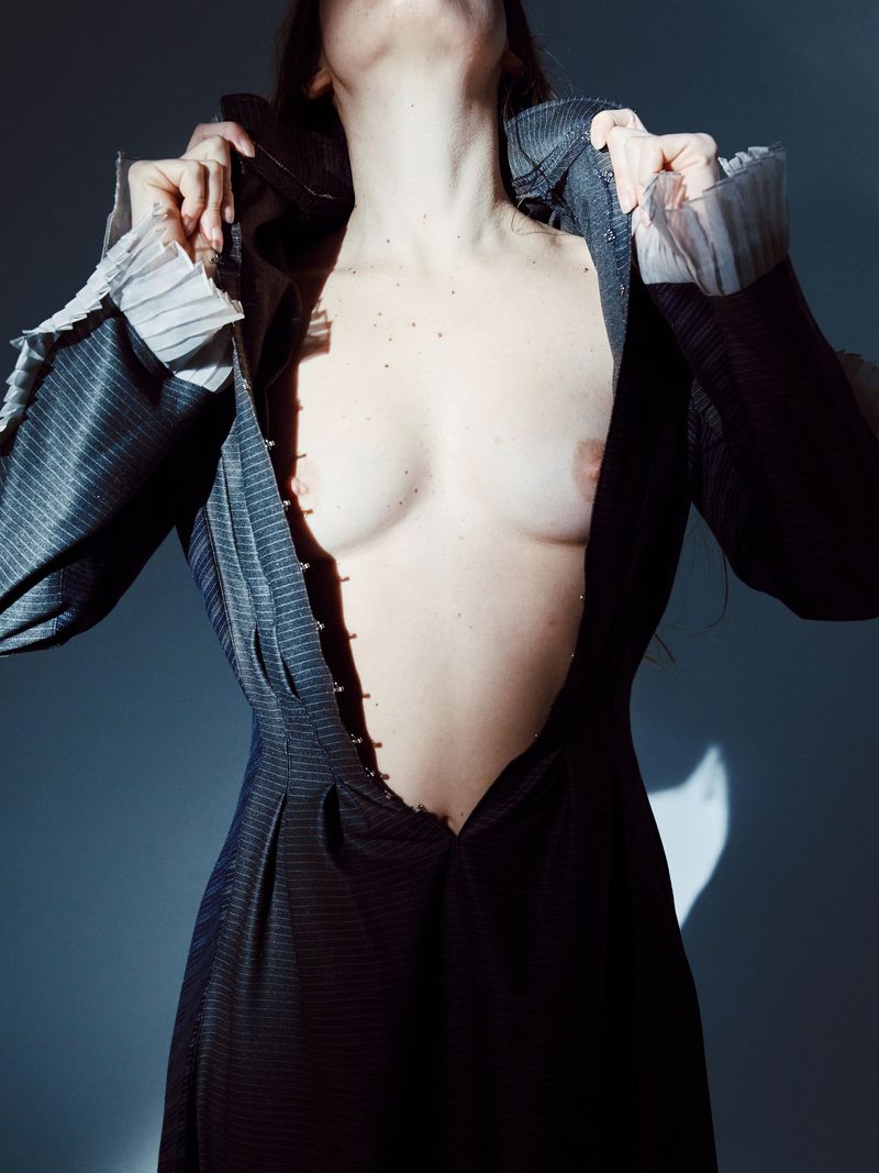 © VIRIDIANA - Image from the THE BODY WE INHABIT photography project