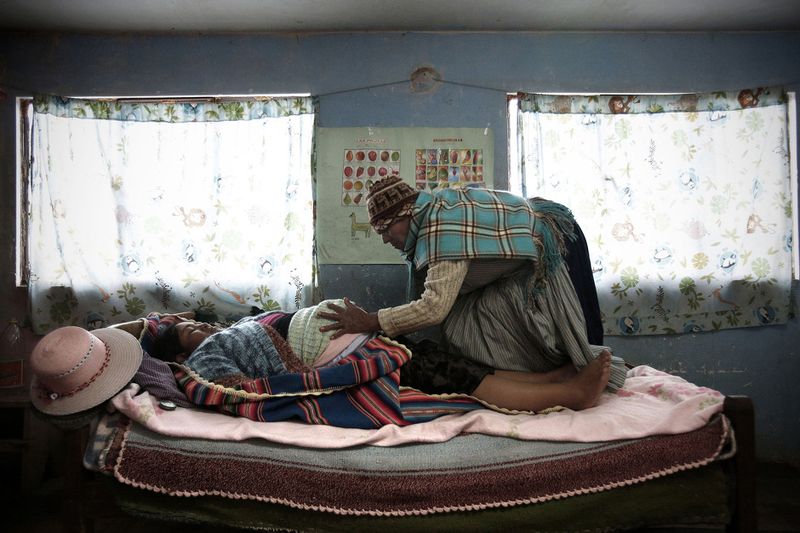 © Olmo Calvo - Image from the Aymara´s births in Patacamaya photography project