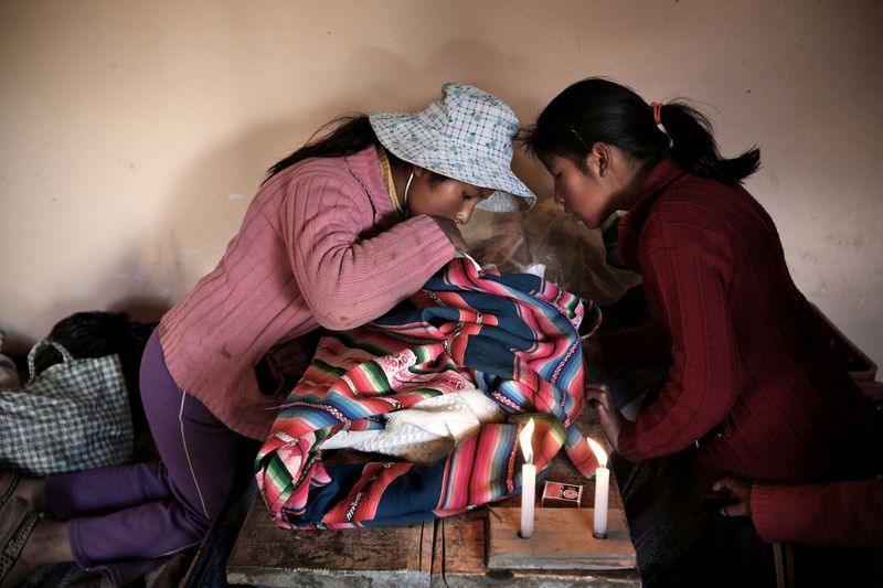 © Olmo Calvo - Image from the Aymara´s births in Patacamaya photography project